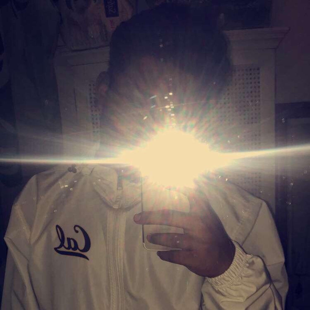 Meet your Posher, Cesar